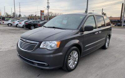 2015 Town & Country Limited SOLD