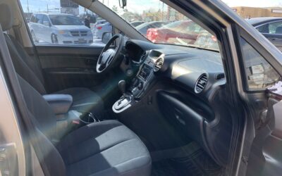 2012 KIA Rondo