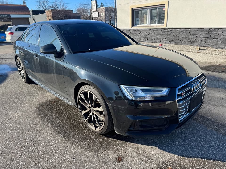 18Audi3